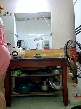 Moth_squirt naked stripping on cam for live sex video chat