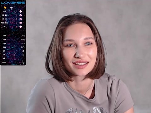 pussypowwerr naked stripping on cam for live sex video chat