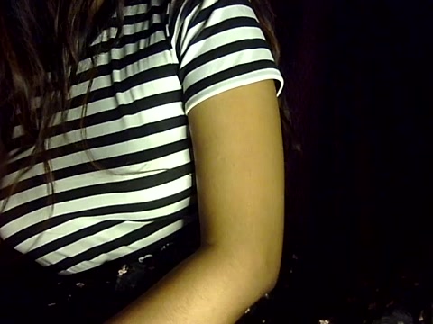red-queen naked stripping on cam for live sex video chat