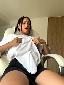 SimonsSweet1 naked stripping on cam for live sex video chat
