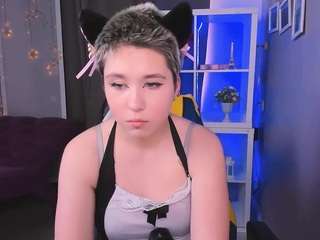 Yolandix nude on cam – live sex chat