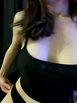 Sharrie_Beverly naked stripping on cam for live sex video chat