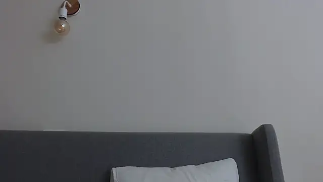 Ailingaoki naked stripping on cam for live sex video chat