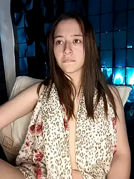 eclipserossie16 naked stripping on cam for live sex video chat