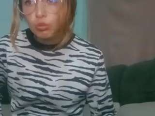 Adaprincess nude on cam – live sex chat