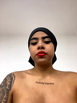Ayra__Zyydan naked stripping on cam for live sex video chat