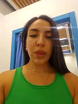 caramel_jane naked stripping on cam for live sex video chat