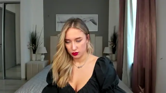 SHERIL_BLOW naked stripping on cam for live sex video chat