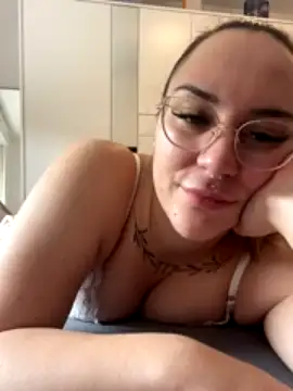 HotVenus69 naked stripping on cam for live sex video chat