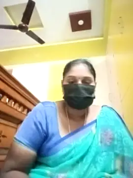 liaya-telugu naked stripping on cam for live sex video chat