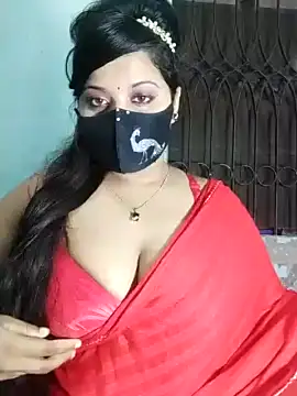 Mimi-Rose naked stripping on cam for live sex video chat