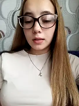 -Sweet-Candy naked stripping on cam for live sex video chat