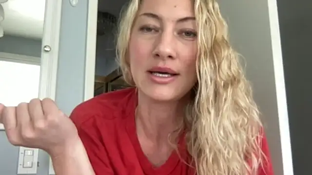 whitneyoc naked stripping on cam for live sex video chat