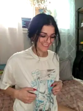 anyalikestosuck naked strip on webcam for live sex chat