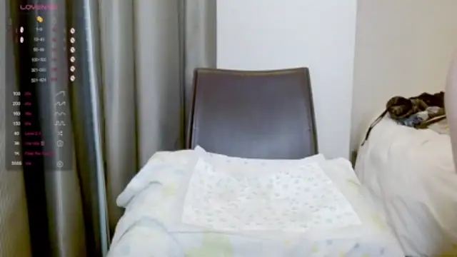 ay–Papi naked strip on webcam for live sex chat