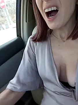 Brilliant-Queen1 naked strip on webcam for live sex chat