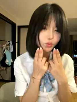 eleven_xuan naked strip on webcam for live sex chat