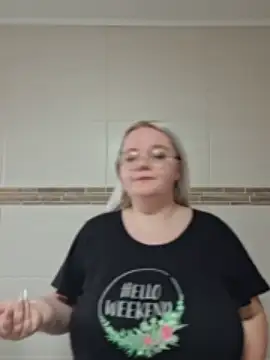 Fiona0705 naked strip on webcam for live sex chat