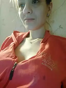 juliabant666 naked strip on webcam for live sex chat