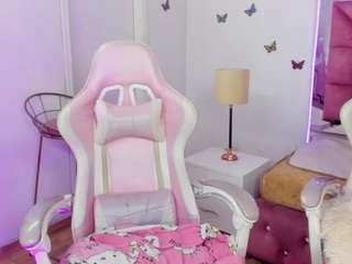 Lindsayy-lohan nude on webcam live hottest sex chat