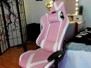 Livy’s Bedroom nude on webcam live hottest sex chat