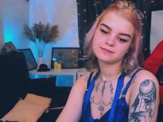 MichelleCandy nude on webcam live hottest sex chat