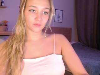 MilkyBunny nude on webcam live hottest sex chat