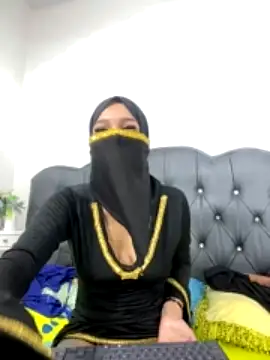 nayla_ali naked stripping on cam for live sex video chat