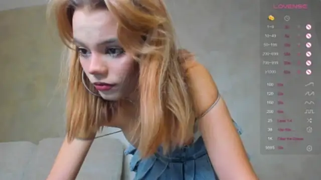 55_Kate naked strip on webcam for live sex chat