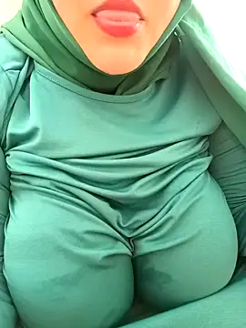 AmalArabic naked strip on webcam for live sex chat