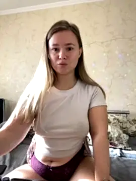 Caramellees naked strip on webcam for live sex chat