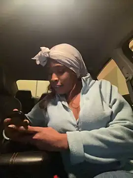 Cum2Charm naked strip on webcam for live sex chat