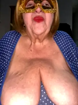 mariannecox naked strip on webcam for live sex chat