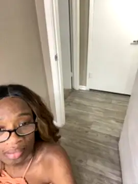 sweetsexiecool7 naked strip on webcam for live sex chat