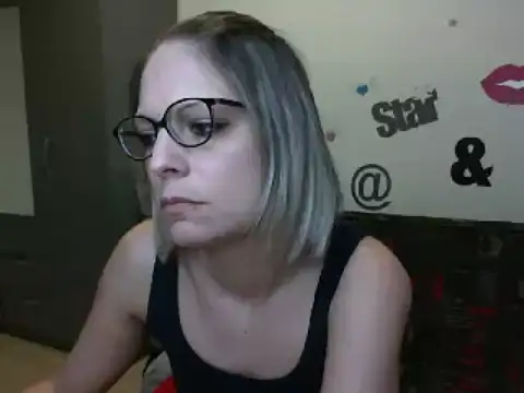 alixfeeling naked strip on webcam for live sex chat