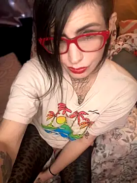 AnaisxSin naked strip on webcam for live sex chat
