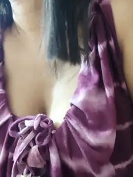 Banii_22 naked strip on webcam for live sex chat