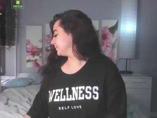 BellaDiaze nude on webcam live hottest sex chat