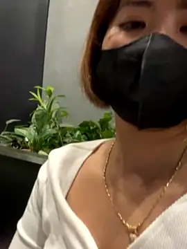 Hana_Swinger23 naked strip on webcam for live sex chat