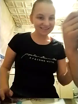 Lunar1kitty naked strip on webcam for live sex chat