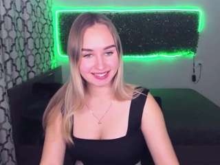 MargoLorens nude on webcam live hottest sex chat