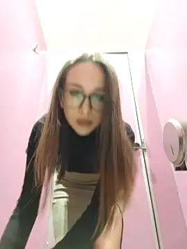 MilaAmoore naked strip on webcam for live sex chat