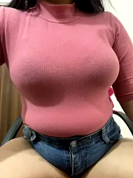 NaughtyGirl25 naked strip on webcam for live sex chat