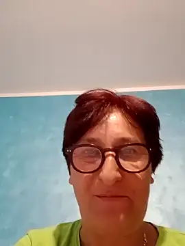 passione503 naked strip on webcam for live sex chat
