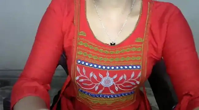 sexy-sonam naked strip on webcam for live sex chat