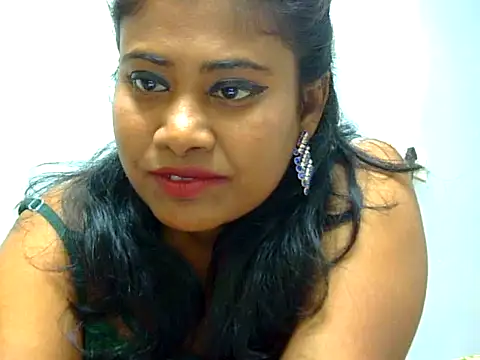 sexy_roma naked strip on webcam for live sex chat