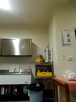 squirtlady33 naked strip on webcam for live sex chat