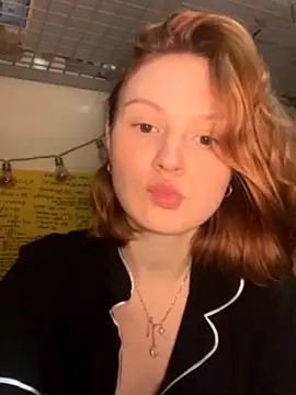 Sweet___cheeks naked strip on webcam for live sex chat