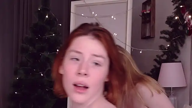 Wendy_Oliver naked strip on webcam for live sex chat