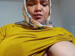 Zoes-weet nude on webcam live hottest sex chat